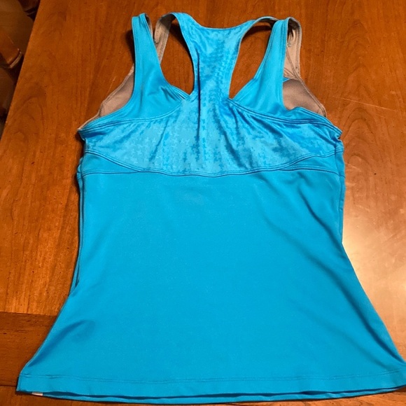 NIKE Womens Racer Back Active Wear Tank Top with Sports Bra - size Medium - Picture 12 of 17
